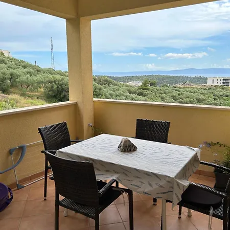 Mileta Appartamento Makarska